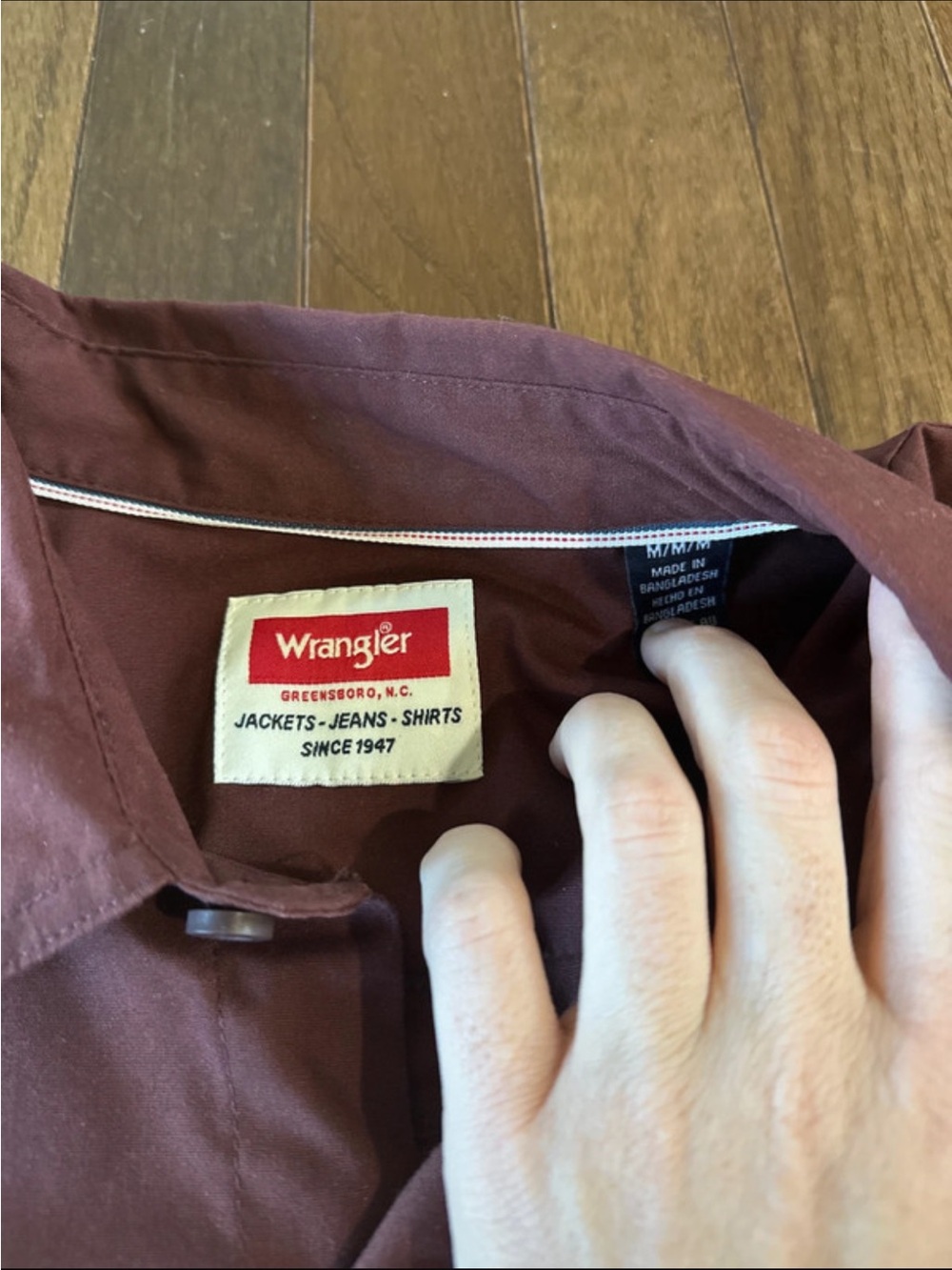 Wrangler button down - Picture 3 of 4